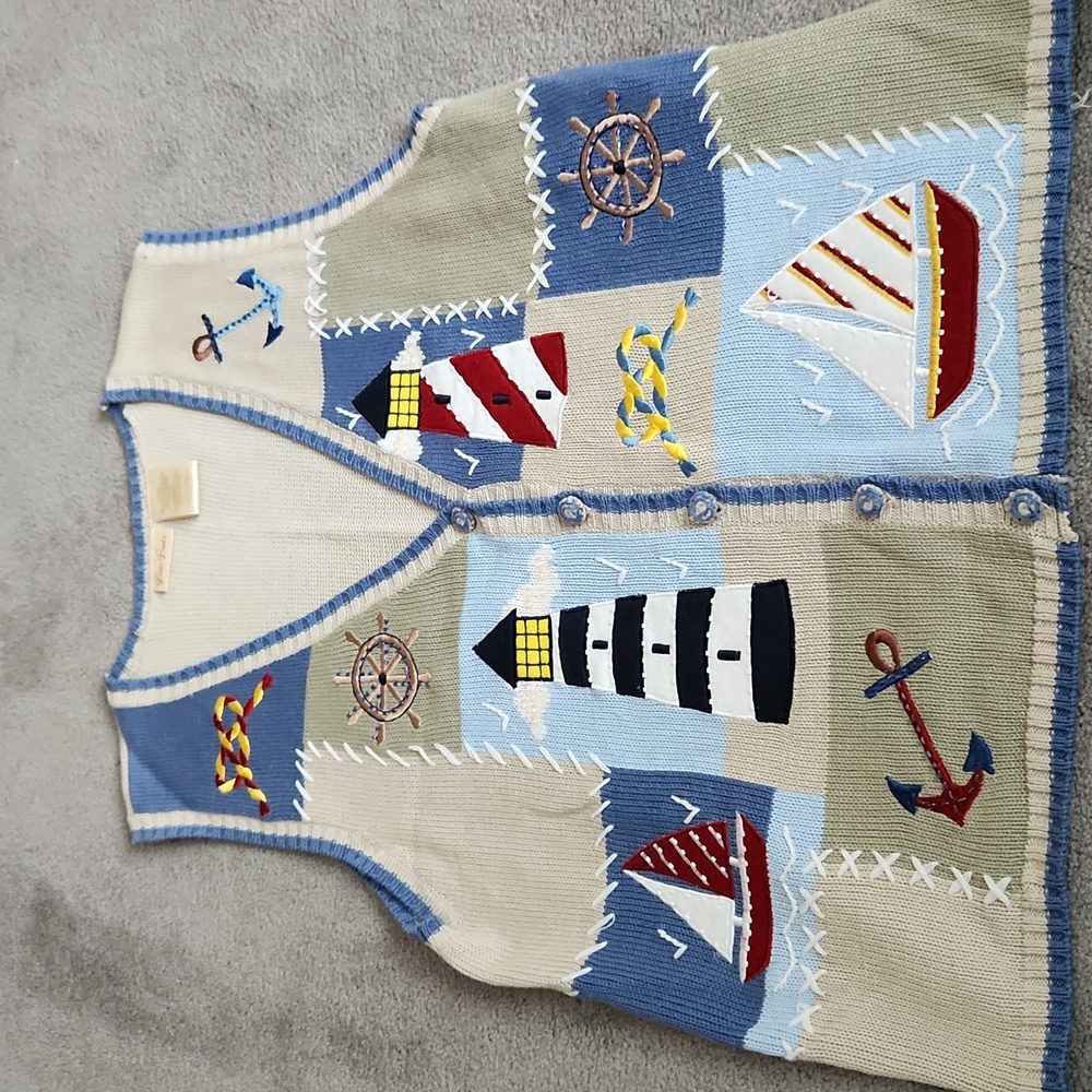 Women's Sweater Vest